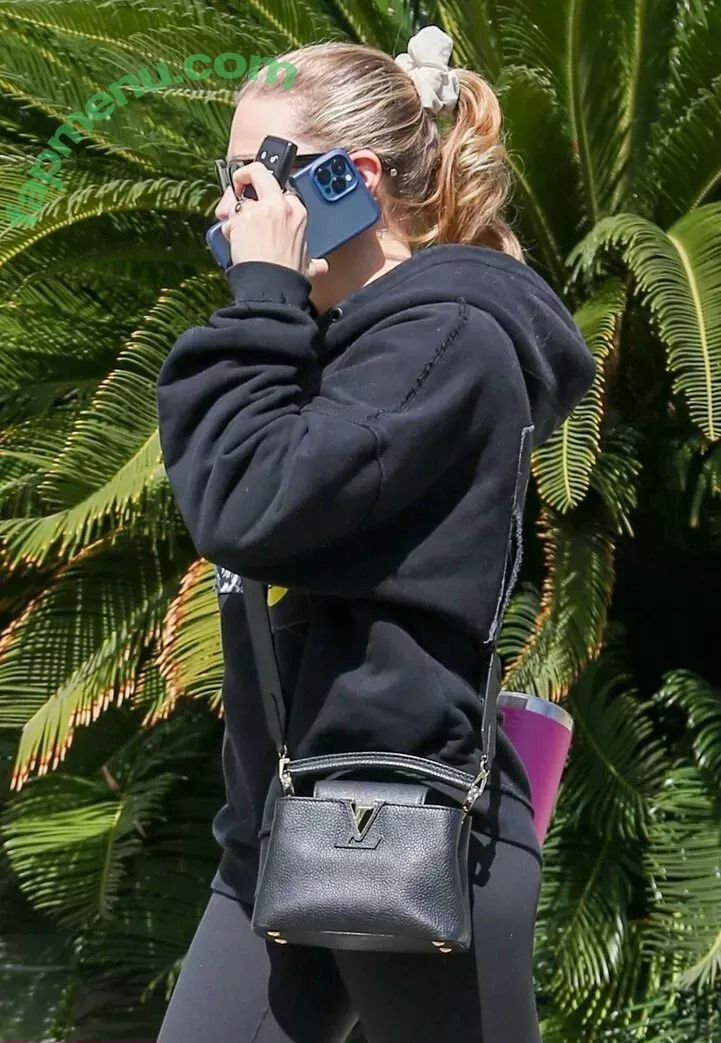 Chloë Grace Moretz nude photo #0267 (chloegmoretz)