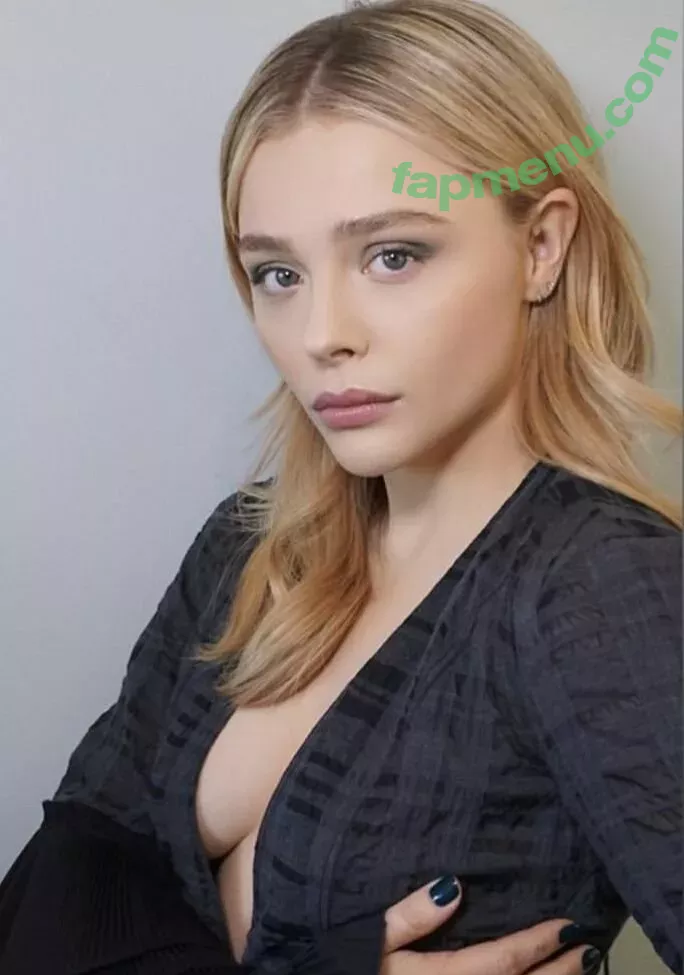 Chloë Grace Moretz nude photo #0391 (chloegmoretz)