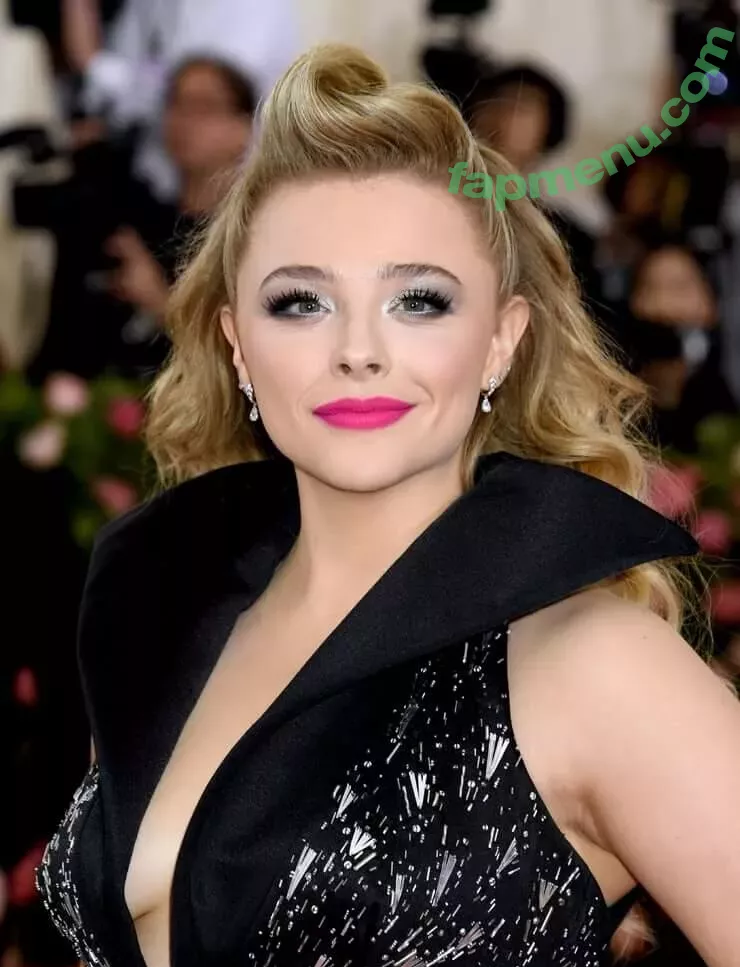 Chloë Grace Moretz nude photo #0394 (chloegmoretz)