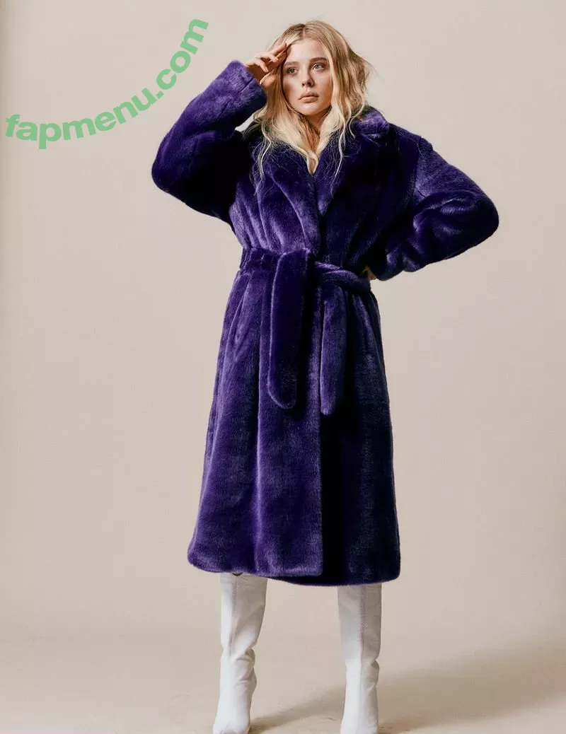 Chloë Grace Moretz nude photo #0407 (chloegmoretz)
