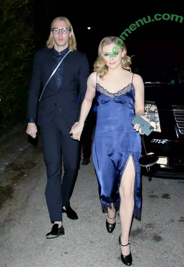 Chloë Grace Moretz nude photo #0457 (chloegmoretz)