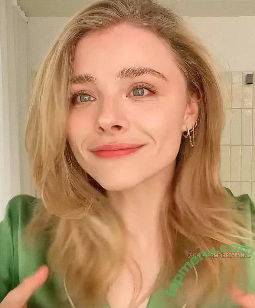 Chloë Grace Moretz nude photo #0513 (chloegmoretz)