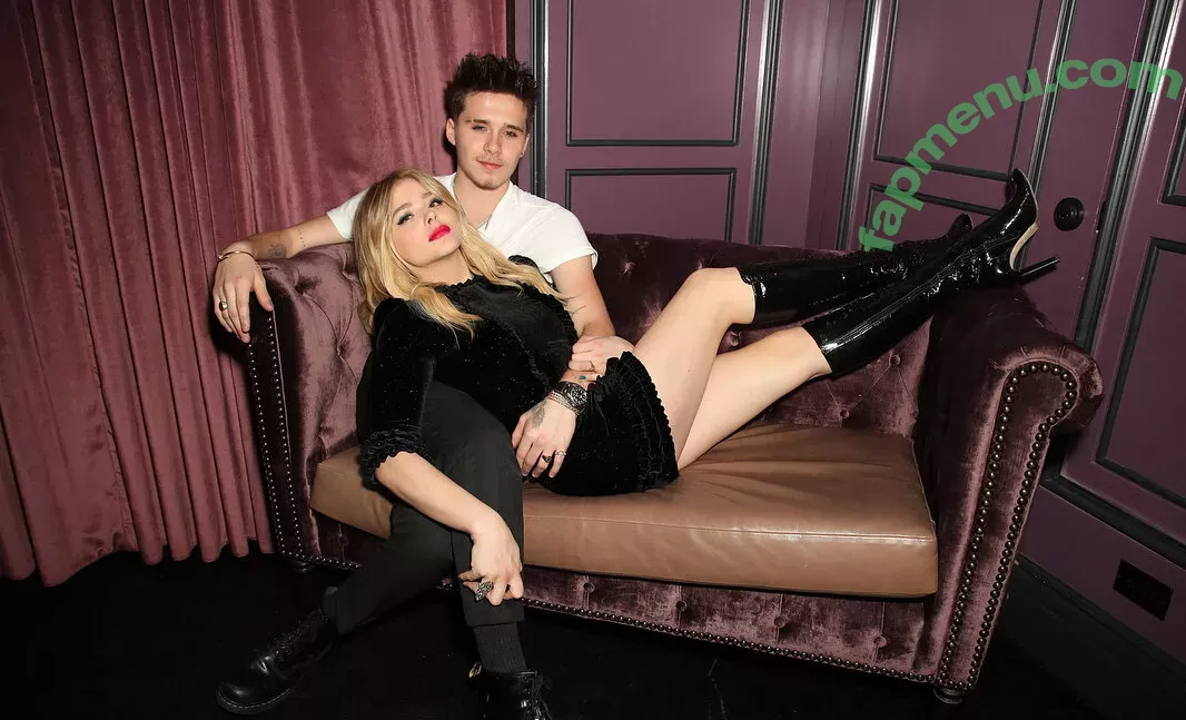 Chloë Grace Moretz nude photo #0570 (chloegmoretz)