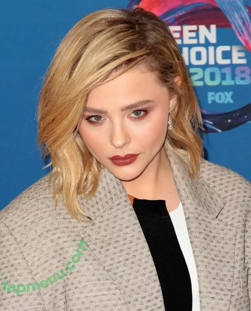 Chloë Grace Moretz nude photo #0593 (chloegmoretz)
