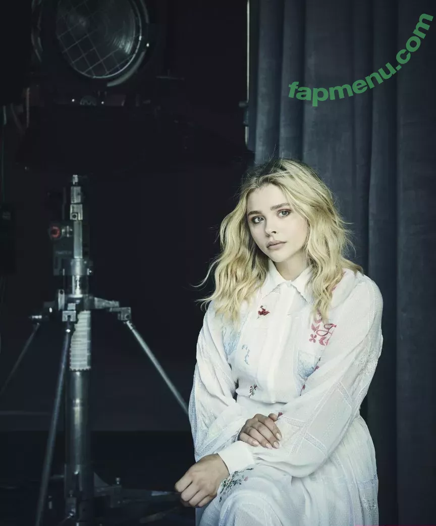 Chloë Grace Moretz nude photo #0608 (chloegmoretz)
