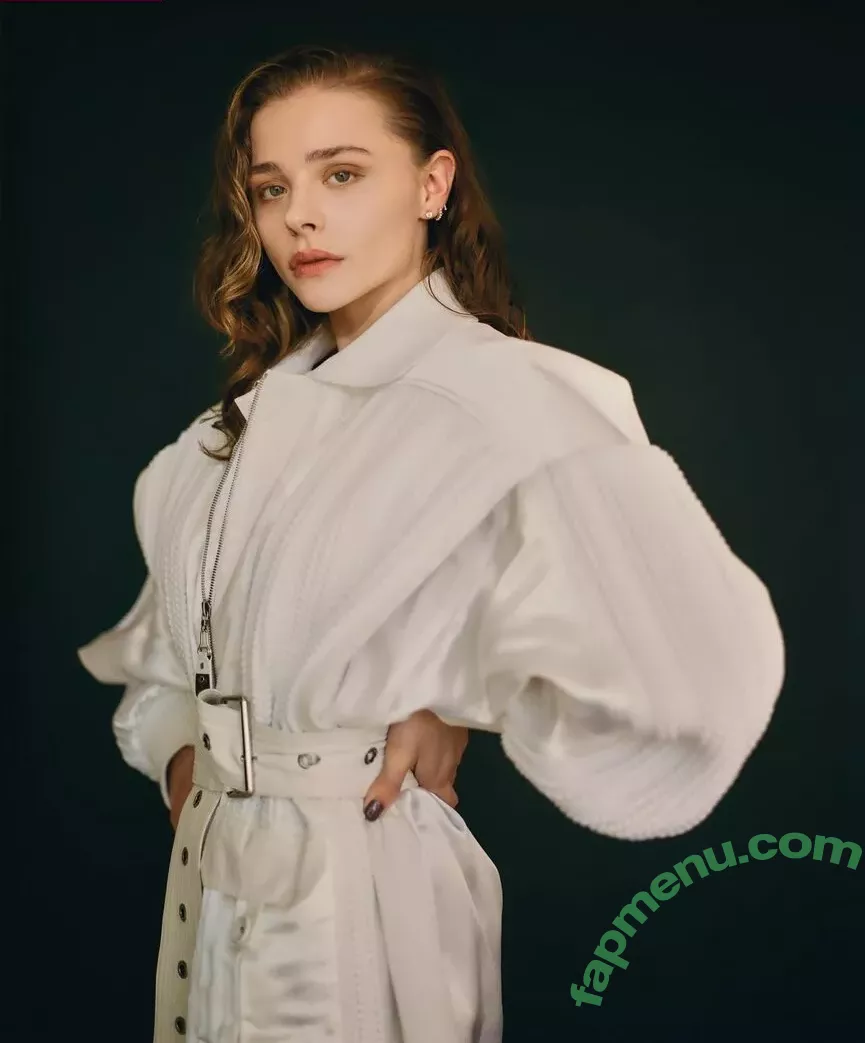 Chloë Grace Moretz nude photo #0612 (chloegmoretz)