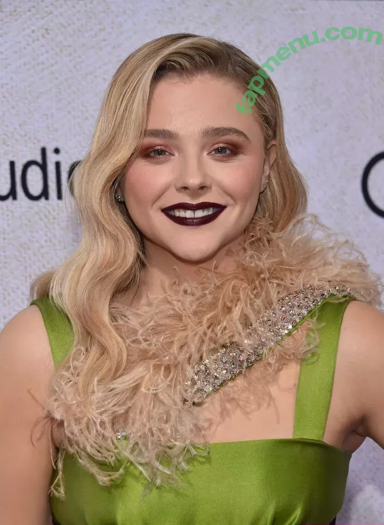 Chloë Grace Moretz nude photo #0703 (chloegmoretz)