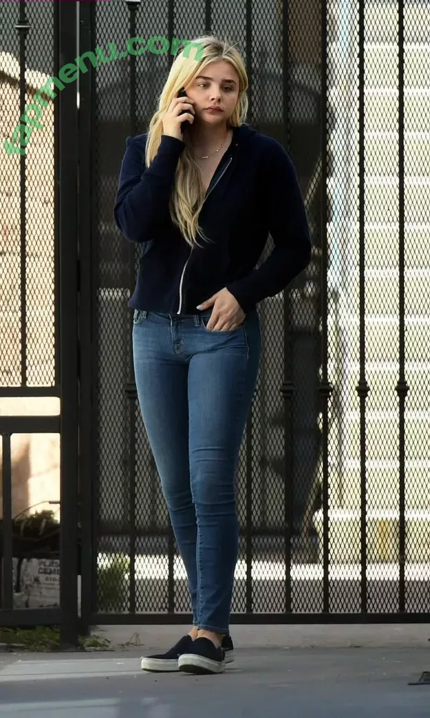 Chloë Grace Moretz nude photo #0722 (chloegmoretz)