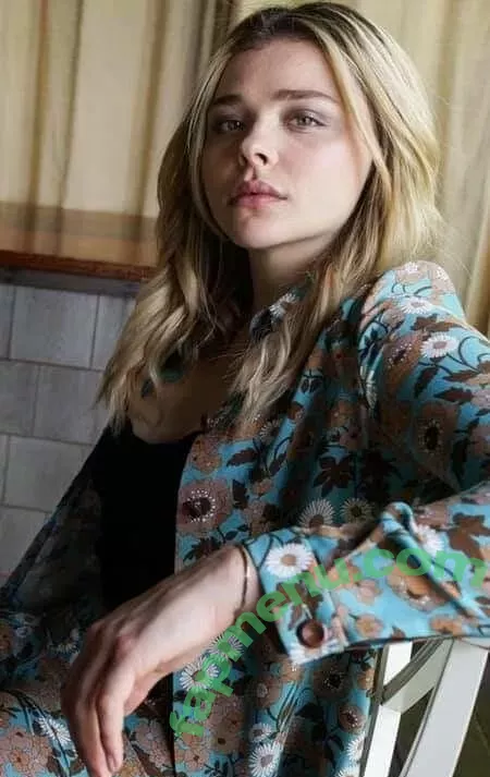 Chloë Grace Moretz nude photo #0729 (chloegmoretz)