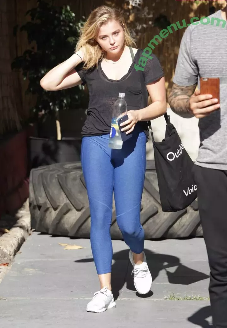 Chloë Grace Moretz nude photo #0765 (chloegmoretz)