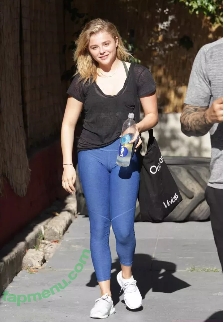 Chloë Grace Moretz nude photo #0766 (chloegmoretz)