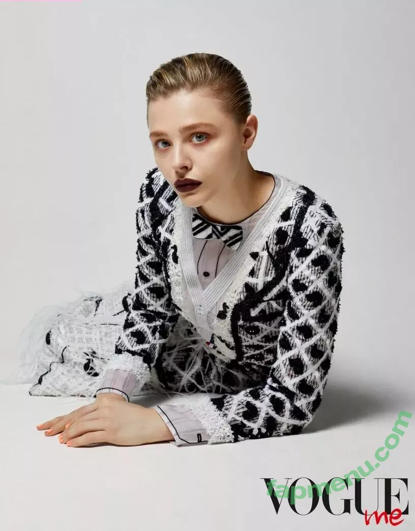 Chloë Grace Moretz nude photo #0790 (chloegmoretz)