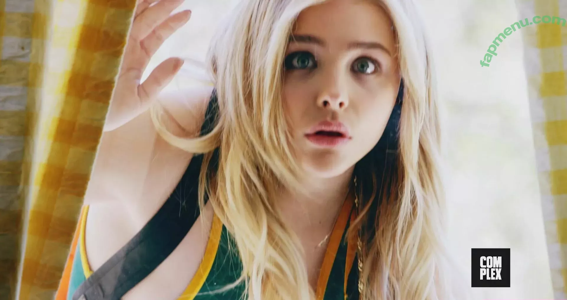 Chloë Grace Moretz nude photo #0820 (chloegmoretz)