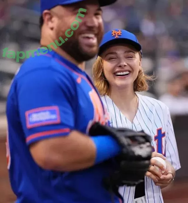 Chloë Grace Moretz nude photo #0965 (chloegmoretz)