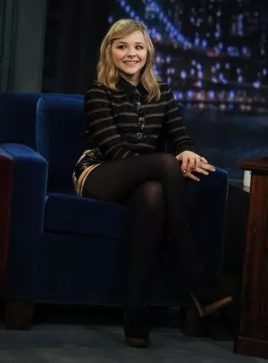 Chloë Grace Moretz / chloegmoretz nude photo #1084