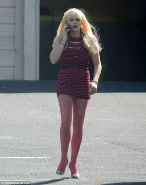 Chloë Grace Moretz / chloegmoretz nude photo #1086