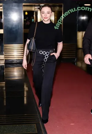 Chloë Grace Moretz / chloegmoretz nude photo #1461