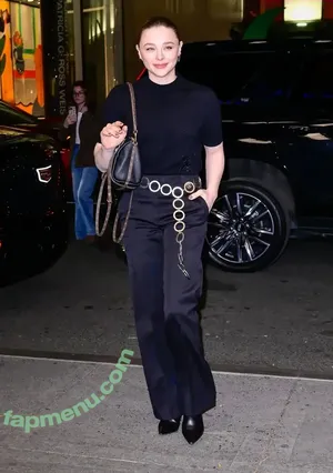 Chloë Grace Moretz / chloegmoretz nude photo #1462