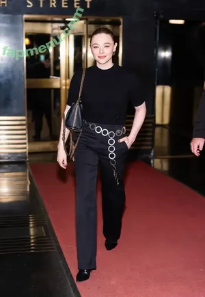 Chloë Grace Moretz / chloegmoretz nude photo #1463