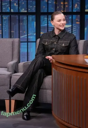 Chloë Grace Moretz / chloegmoretz nude photo #1485