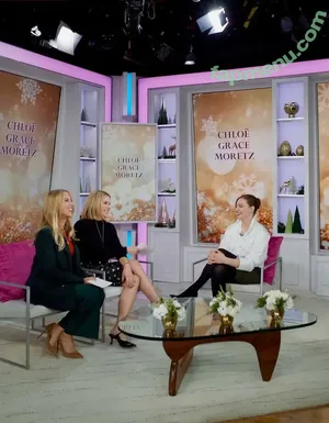 Chloë Grace Moretz / chloegmoretz nude photo #1500