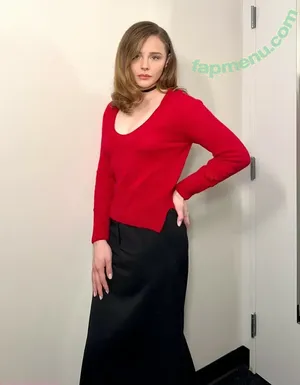 Chloë Grace Moretz / chloegmoretz nude photo #1524