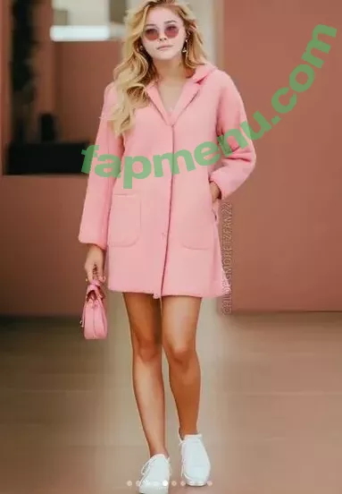 Chloë Grace Moretz nude photo #1051 (chloegmoretz)