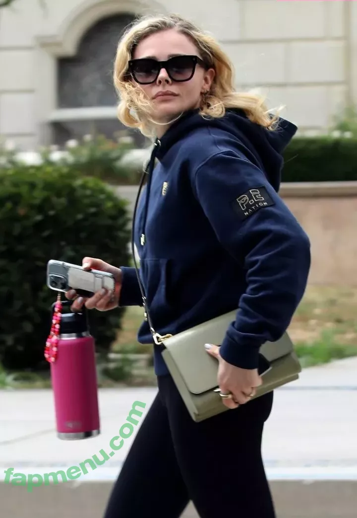 Chloë Grace Moretz nude photo #1080 (chloegmoretz)