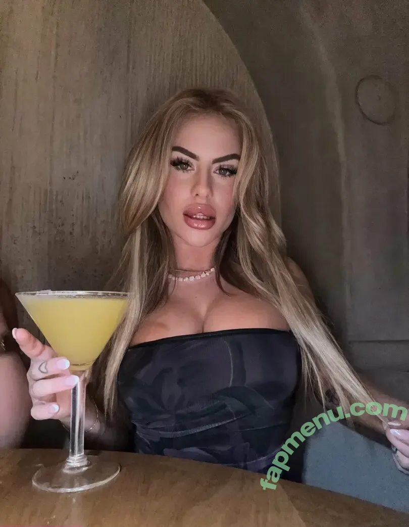 chlobearrr nude photo #0049 (chloe.michelle7)