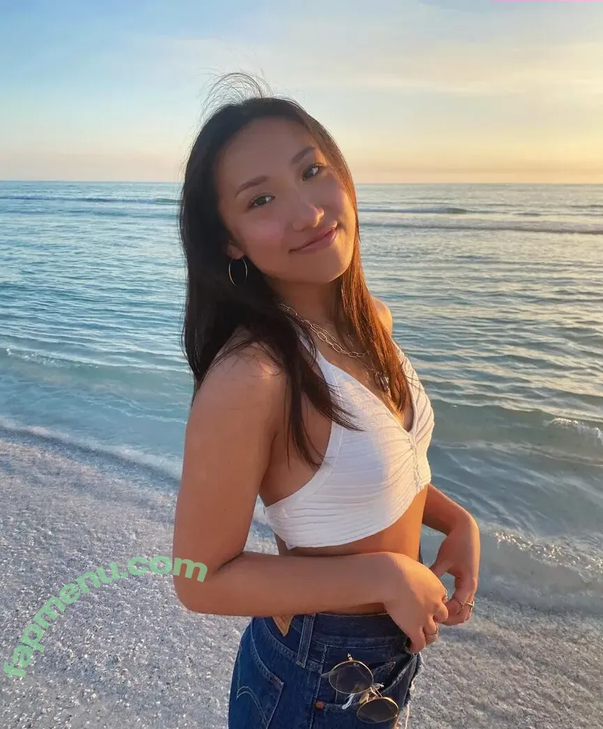 Chloe Aquino nude photo #0003 (_chloeaquino / chloeaquino_)