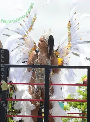 Chloe Bailey / ChloeBailey / chloebaileyofficial / chloebaileywashere / chloebaileyyy nude photo #0212