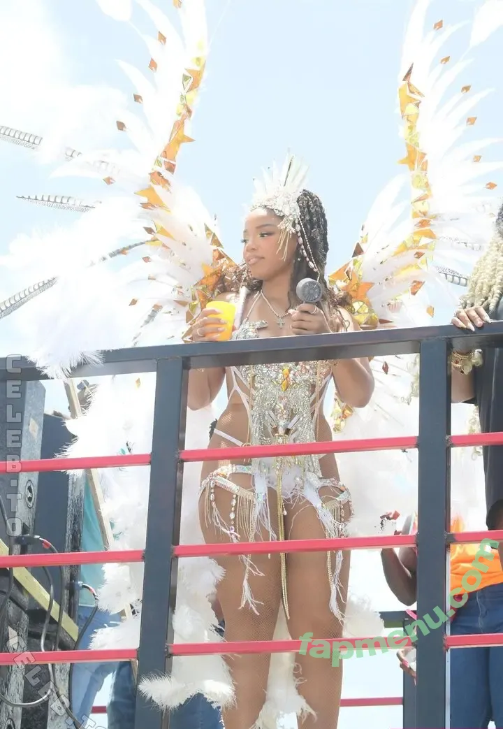 Chloe Bailey nude photo #0214 (ChloeBailey / chloebaileyofficial / chloebaileywashere / chloebaileyyy)