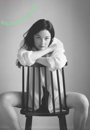 Chloe Bechini / chloebechini nude photo #0192