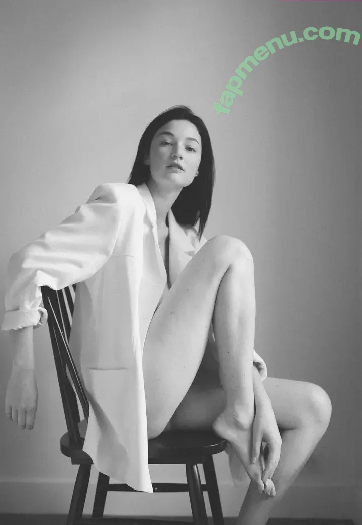 Chloe Bechini nude photo #0198 (chloebechini)