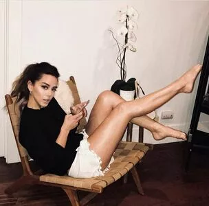 Chloe Bennet / chloebennet nude photo #0209