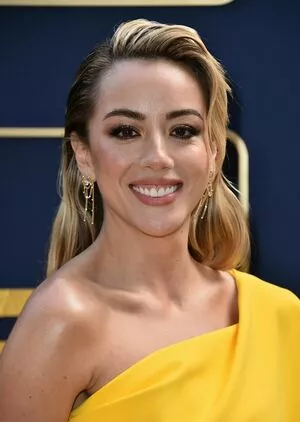 Chloe Bennet / chloebennet nude photo #0340