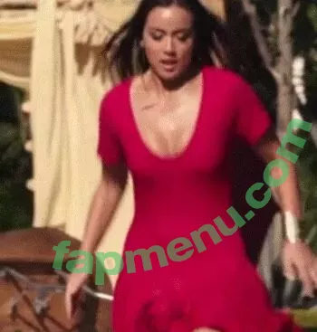 Chloe Bennet nude photo #0438 (chloebennet)