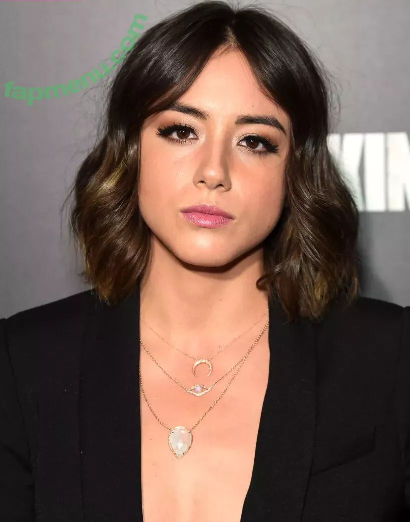 Chloe Bennet nude photo #0534 (chloebennet)