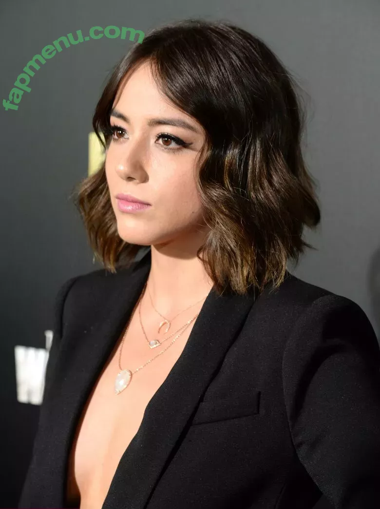 Chloe Bennet nude photo #0535 (chloebennet)