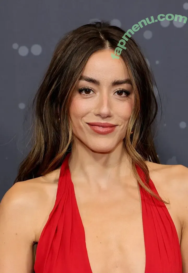 Chloe Bennet nude photo #0905 (chloebennet)