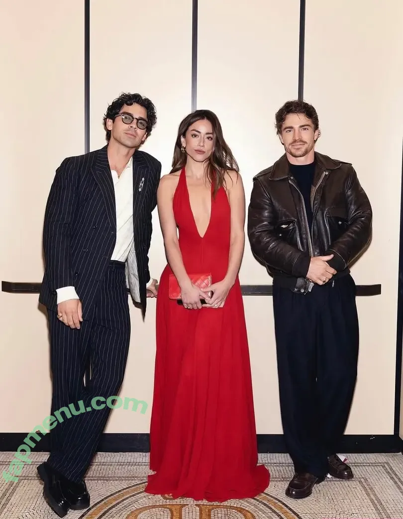 Chloe Bennet nude photo #0912 (chloebennet)