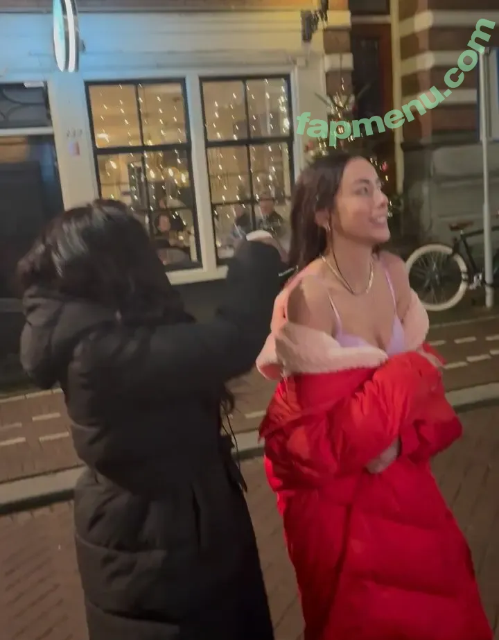 Chloe Bennet nude photo #0913 (chloebennet)