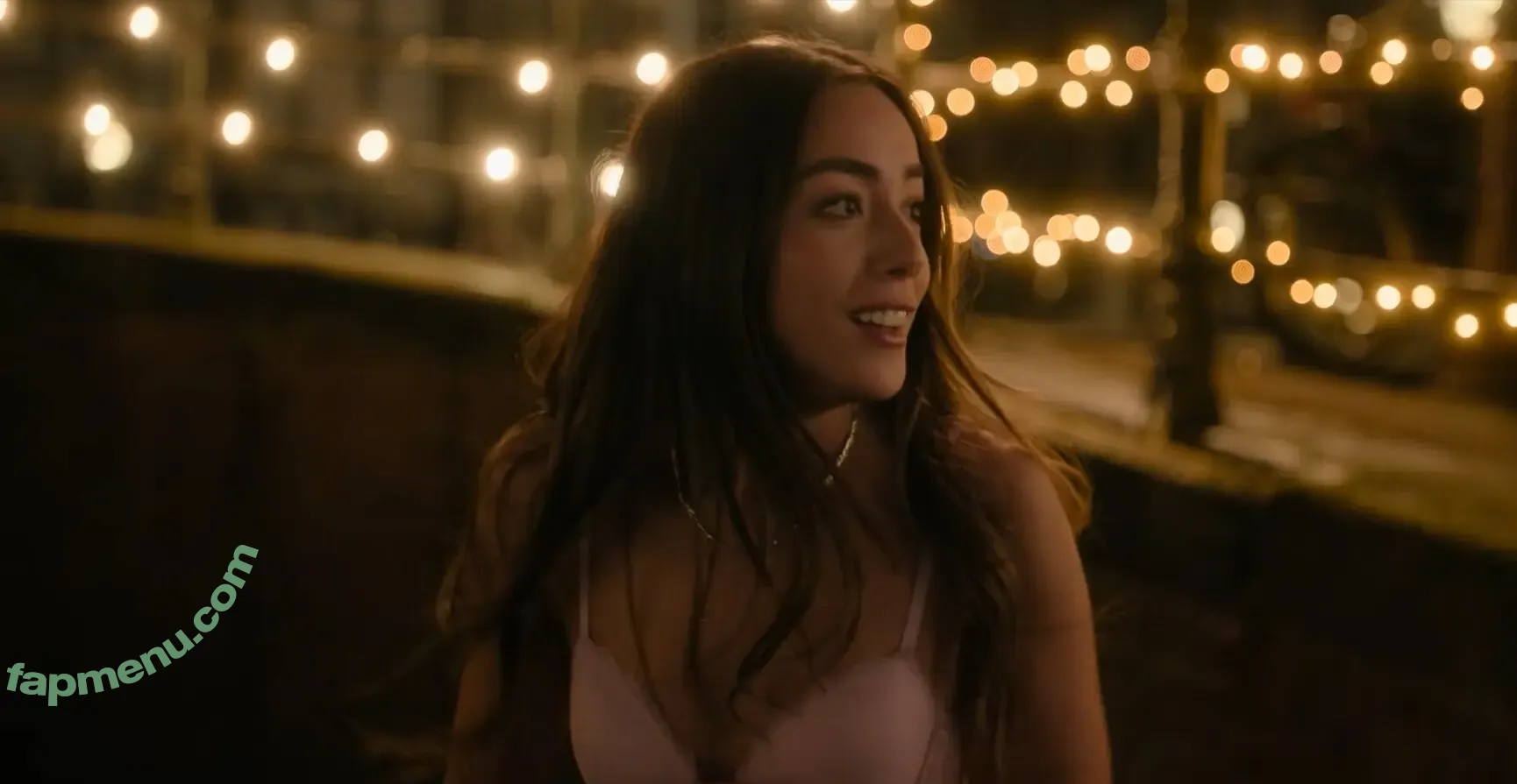 Chloe Bennet nude photo #0921 (chloebennet)