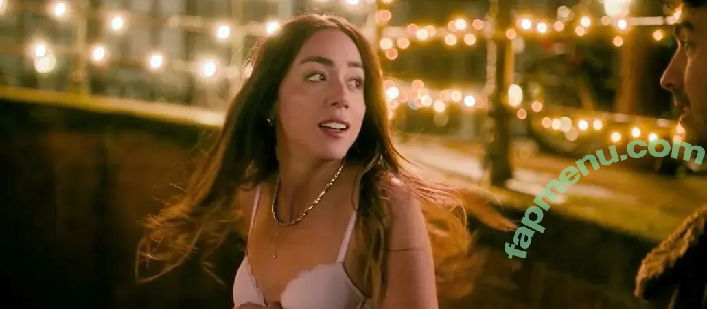 Chloe Bennet nude photo #0924 (chloebennet)