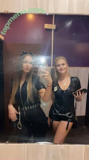 Chloe Burns / chloe.burnns nude photo #0121