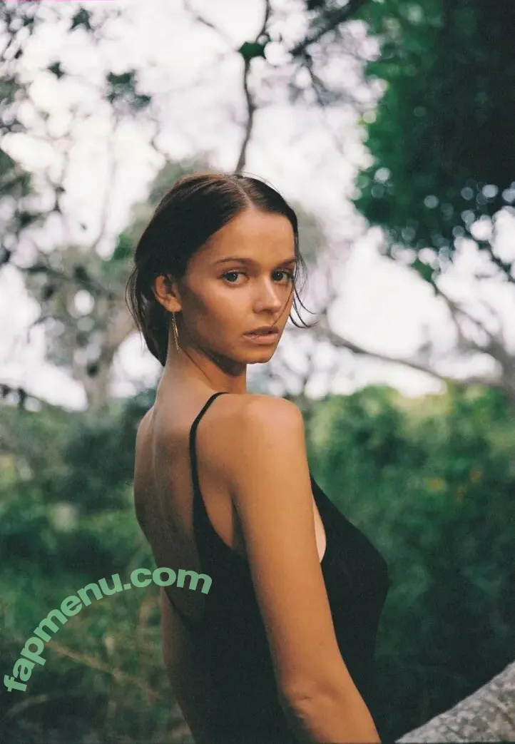 Chloe Campbell nude photo #0127 (chloecxmpbell)
