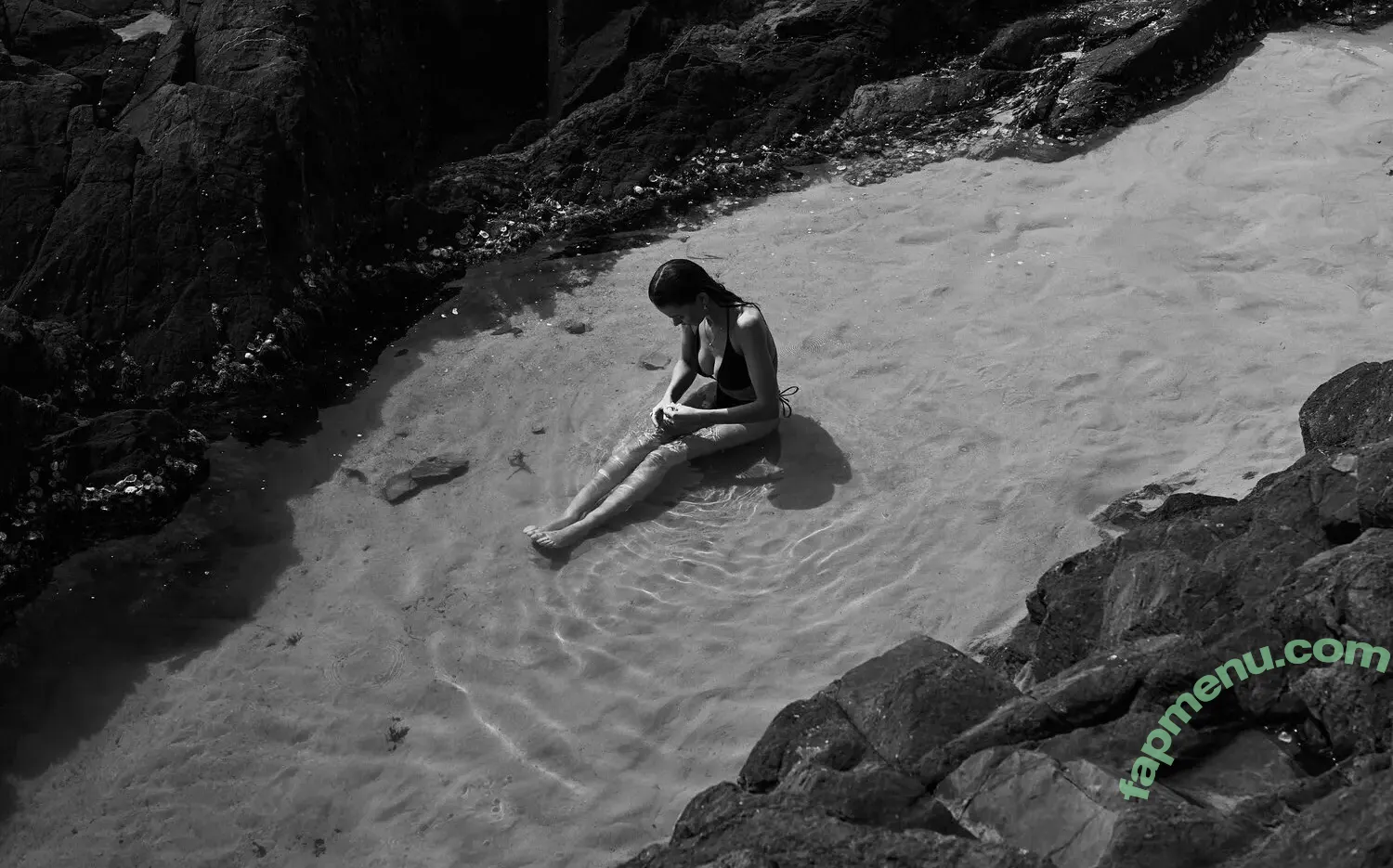 Chloe Campbell nude photo #0297 (chloecxmpbell)