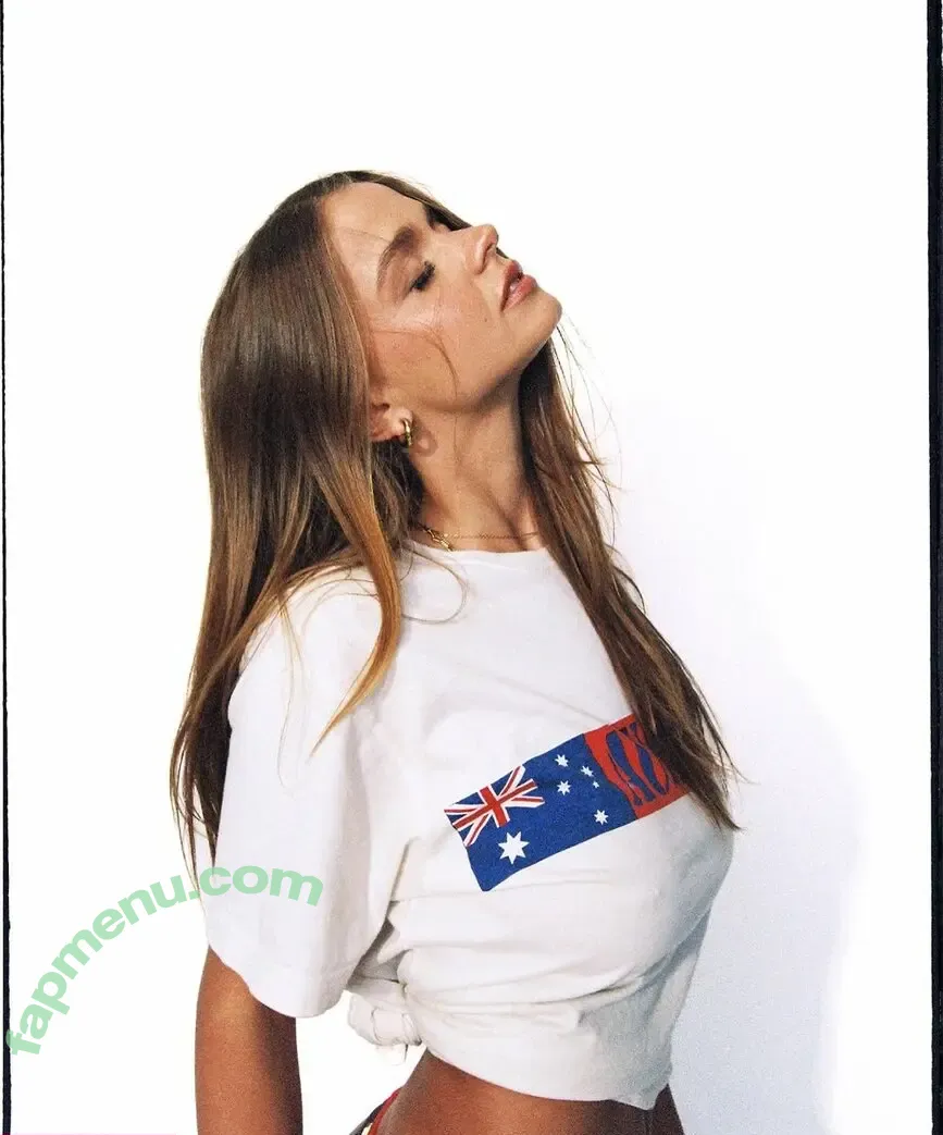 Chloe Campbell nude photo #0610 (chloecxmpbell)