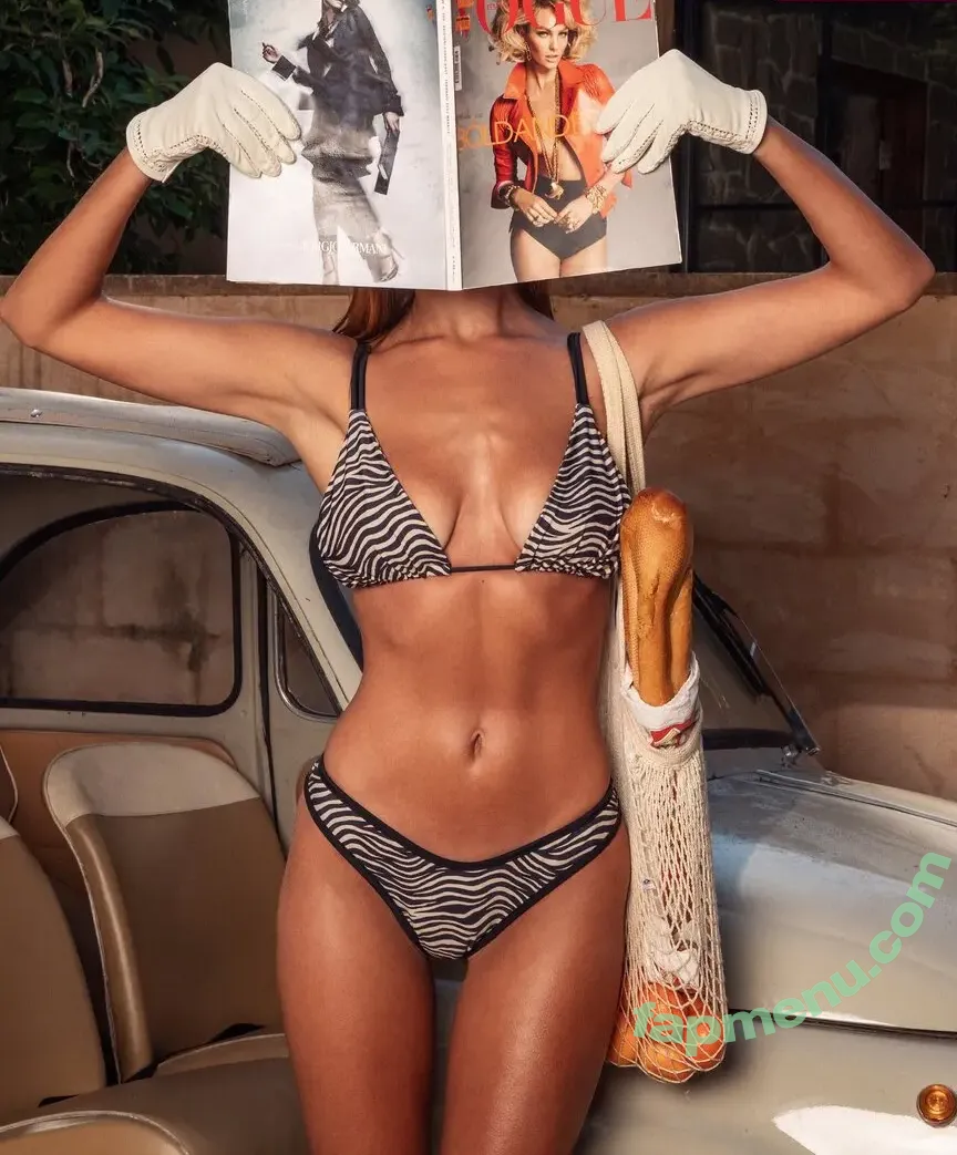 Chloe Campbell nude photo #0654 (chloecxmpbell)