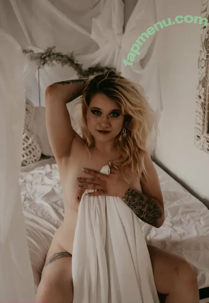 chloe_chronic nude photo #0014 (chronic.chloe)